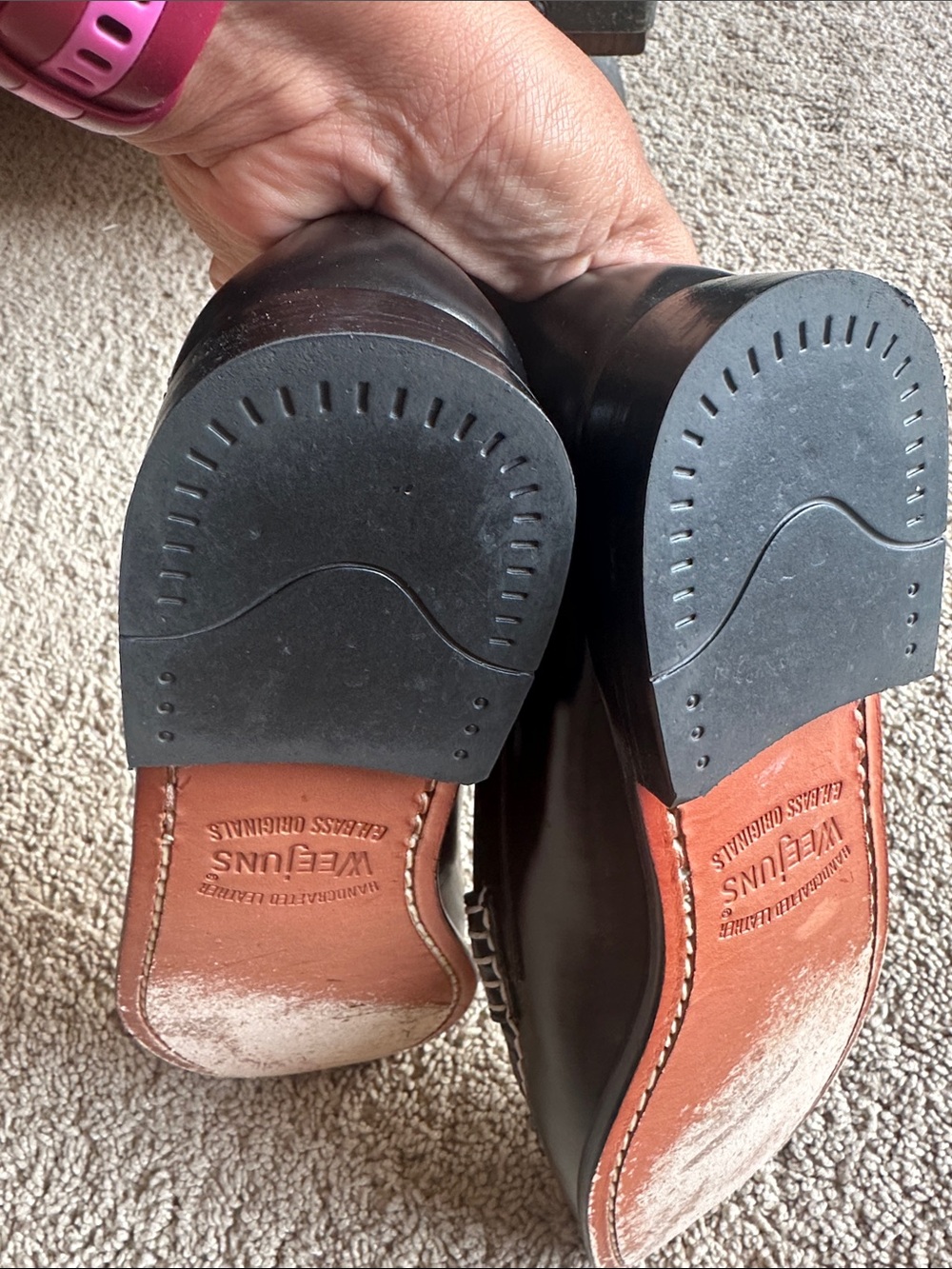 The original Penny loafer! Class black and white color block. Size 9. - Picture 6 of 8